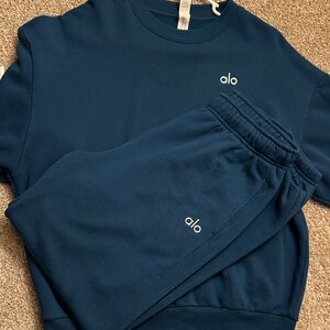 ALO Yoga Teal Wide-Leg Joggers with Subtle Logo